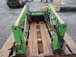 JOHN DEERE 148 LOADER W BRACKETS