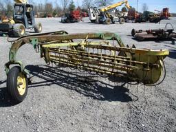 JOHN DEERE 660 DOLLY RAKE