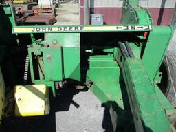 JOHN DEERE 3950 CHOPPER W 2 ROW HEAD