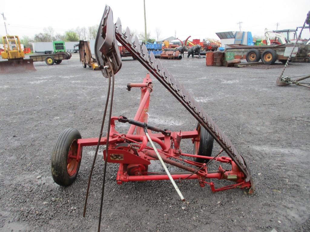 MASSEY FERGUSON PULL TYPE SICKLE MOWER