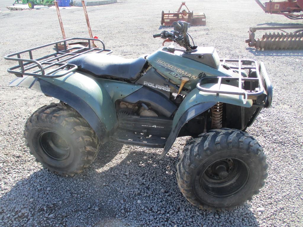 POLARIS SPORTSMAN 4 WHEELER