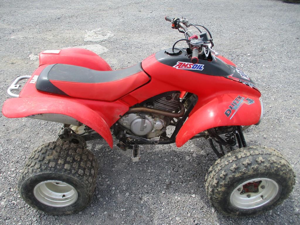 HONDA 300EX 4-WHEELER