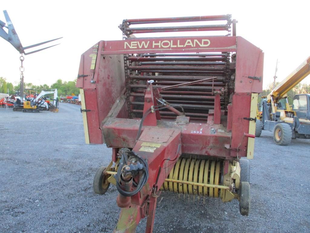 NEW HOLLAND 849 RD BALER