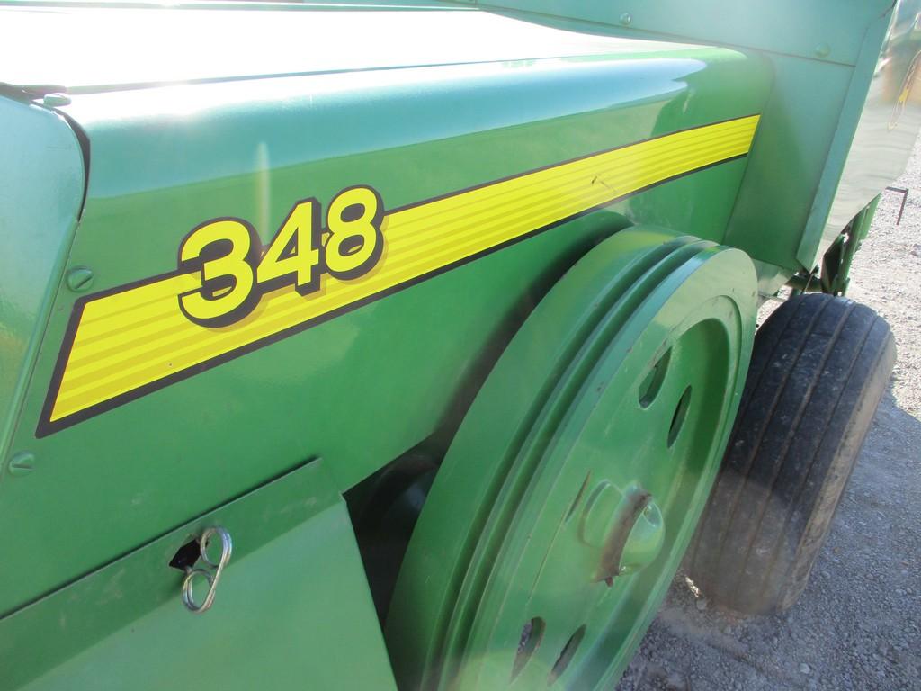 JOHN DEERE 348 SQ BALER