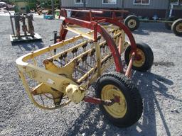 NEW HOLLAND 56 HITCH RAKE