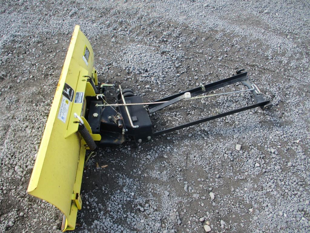 JOHN DEERE LAWN MOWER SNOW BLADE 48"