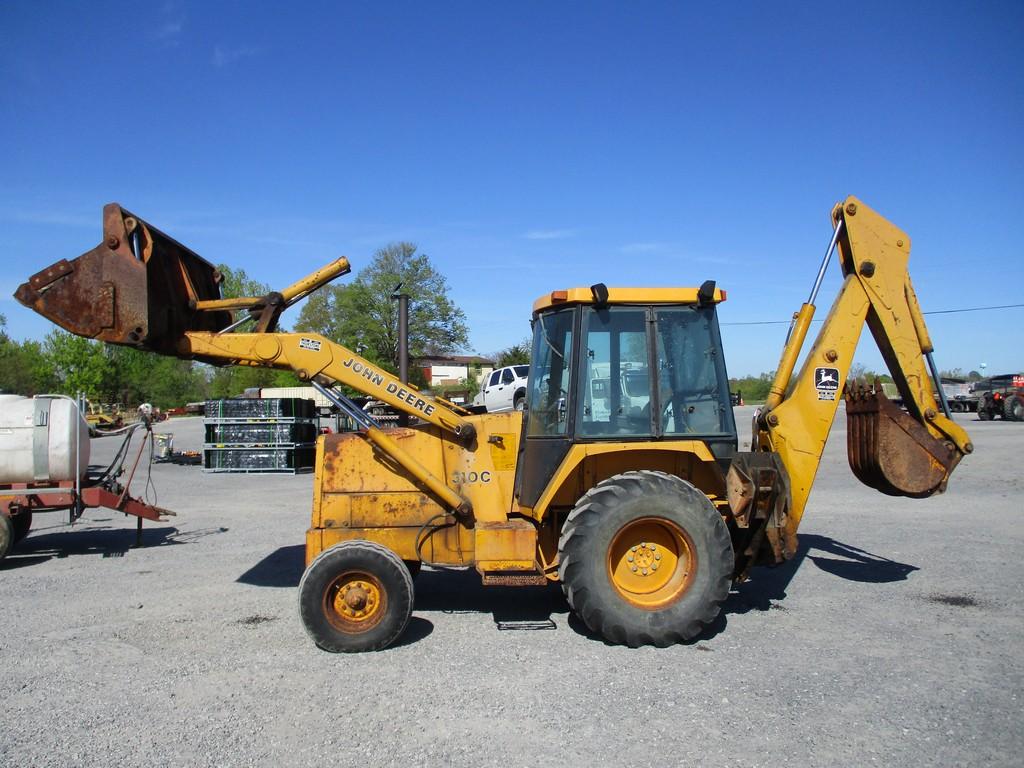 JOHN DEERE 310C BACKHOE