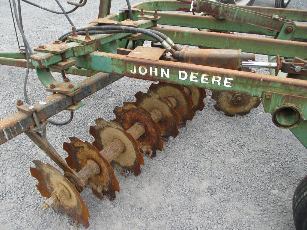 JOHN DEERE 115 ROCK FLEX WHEEL DISC W CYLINDER