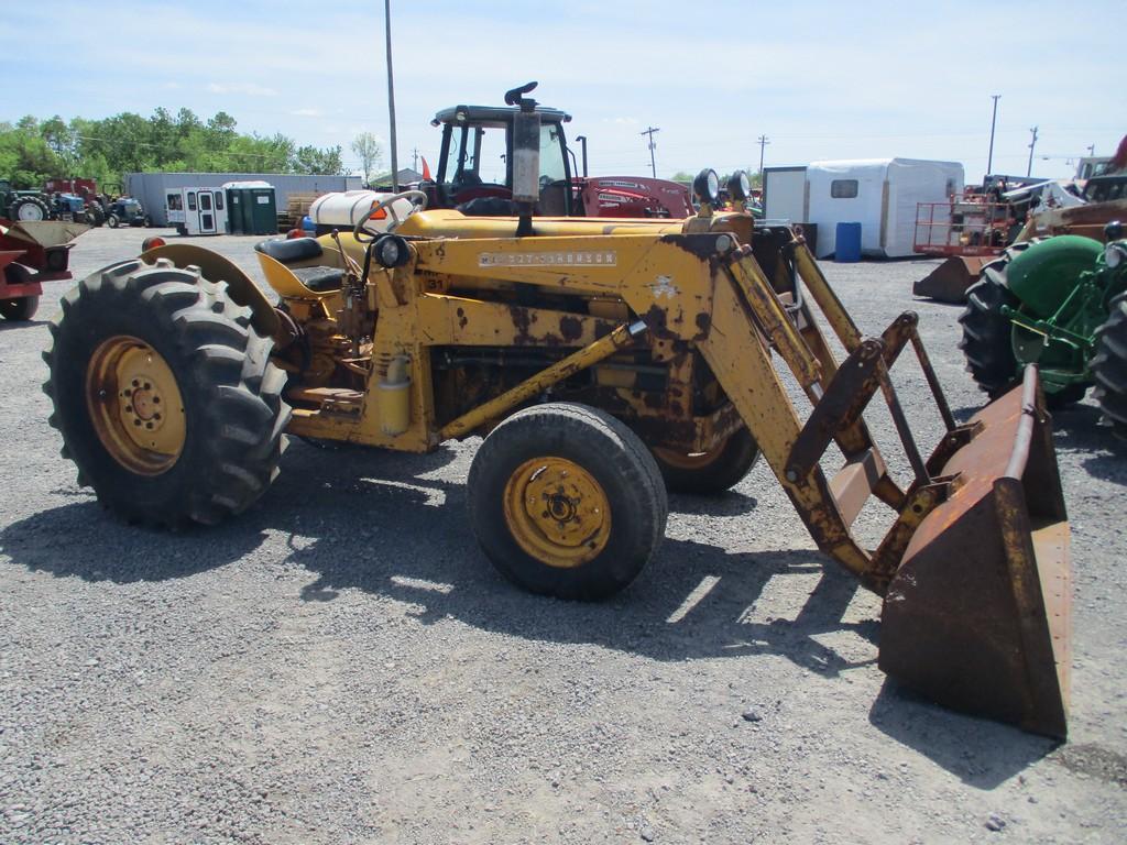 MASSEY FERGUSON 31 W LOADER