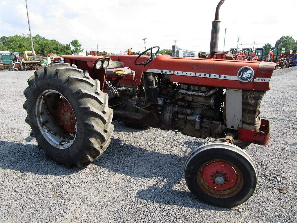 MASSEY FERGUSON 165 TRACTOR