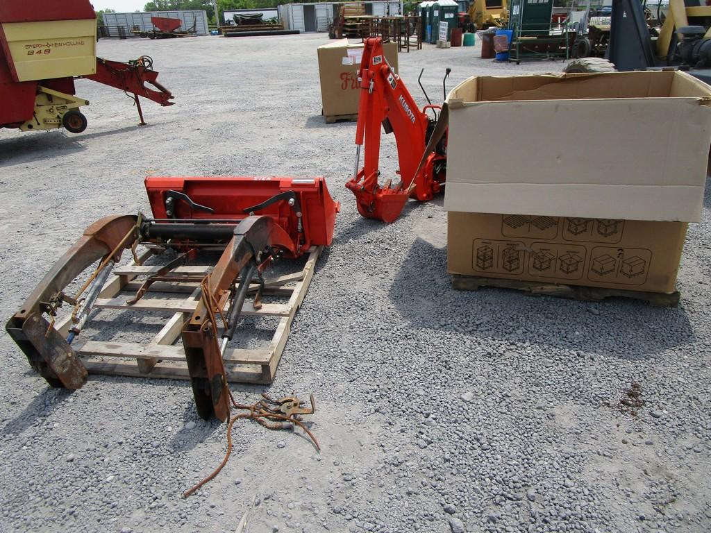 KUBOTA BX23 PARTS, LOADER, AND BACKHOE