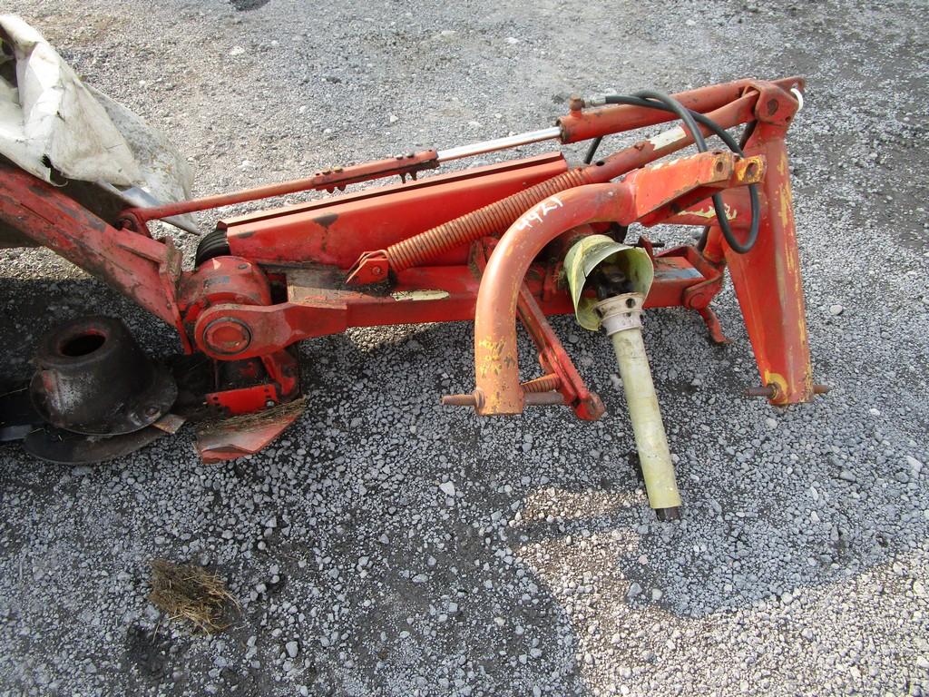 KUHN GMD66 DISC MOWER