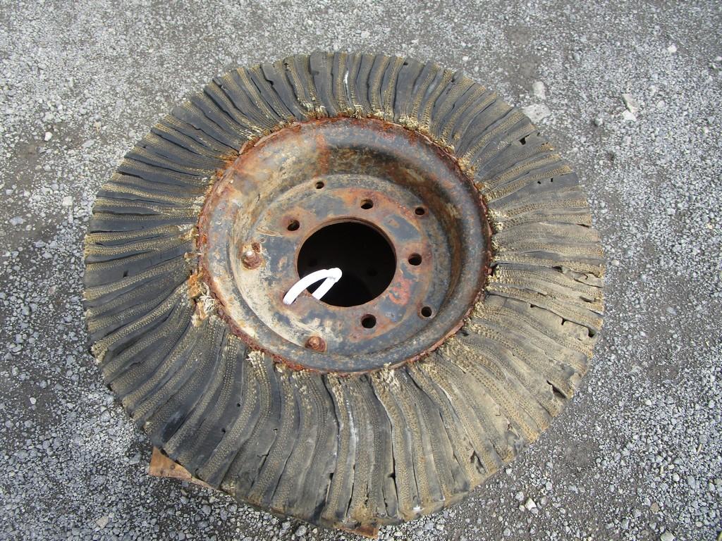 6) USED BUSHHOG  TIRES 5 LUG