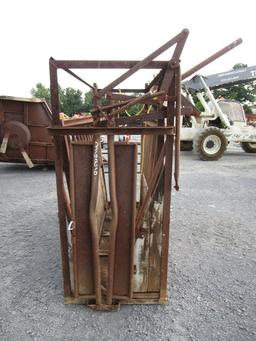 LIVESTOCK CHUTE