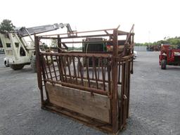 LIVESTOCK CHUTE