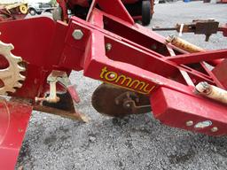 TOMMY 3PT SILT FENCE PLOW