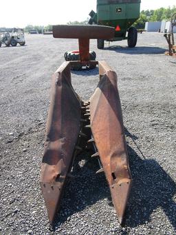 NEW HOLLAND 770R CORN HEAD