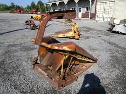 NEW HOLLAND 770R CORN HEAD