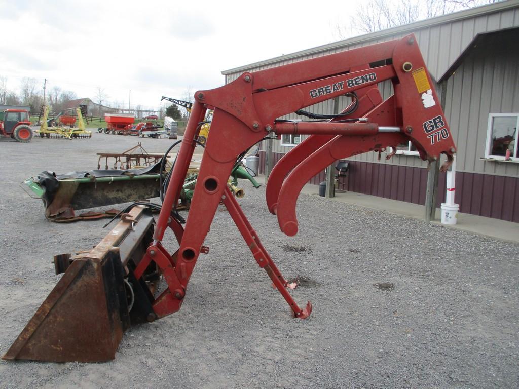 GREAT BEND GB770 LOADER W BRACKETS