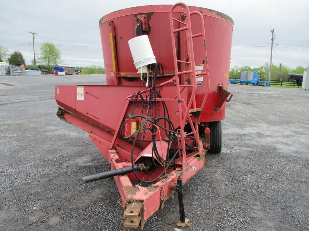 NDE 500 VERTICAL MIXER W SCALES