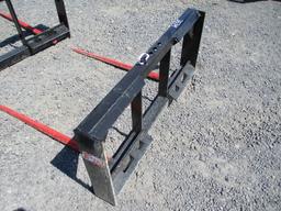 KIVEL 2 PRONG BALE SPEAR