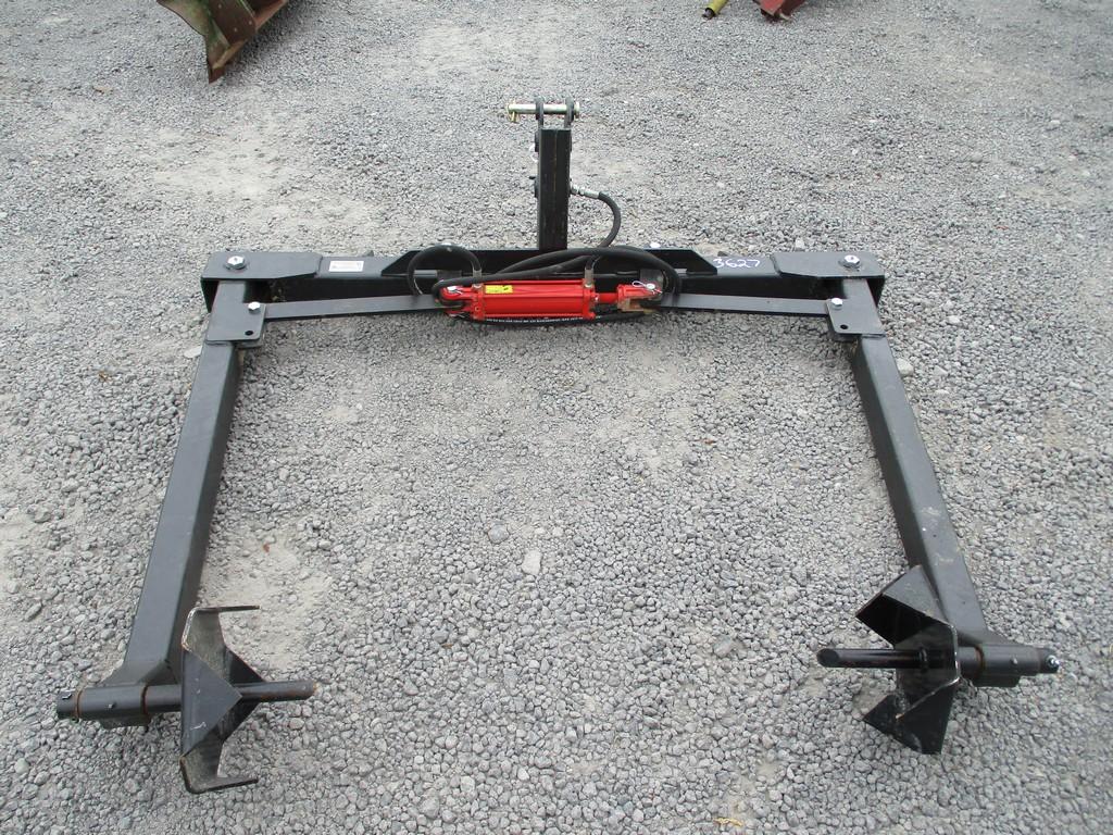 UNUSED PRO WELDING 3' BALE UNROLLER