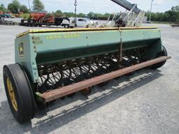 JOHN DEERE 8300 DRILL