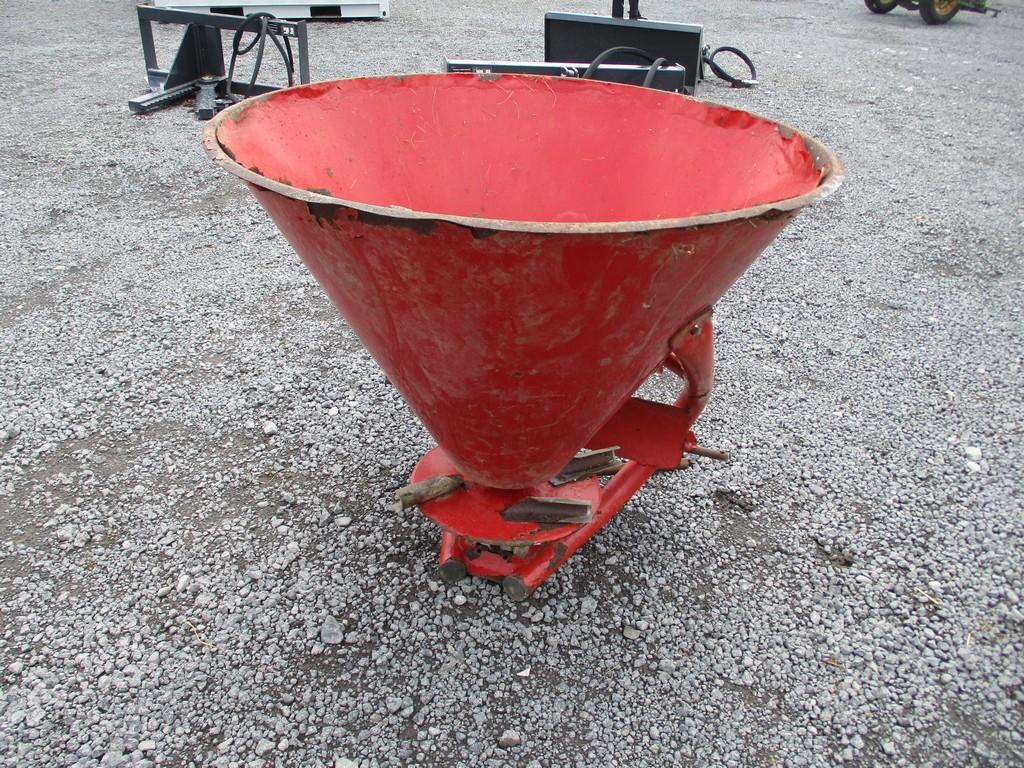 3PT RED CONE SEEDER