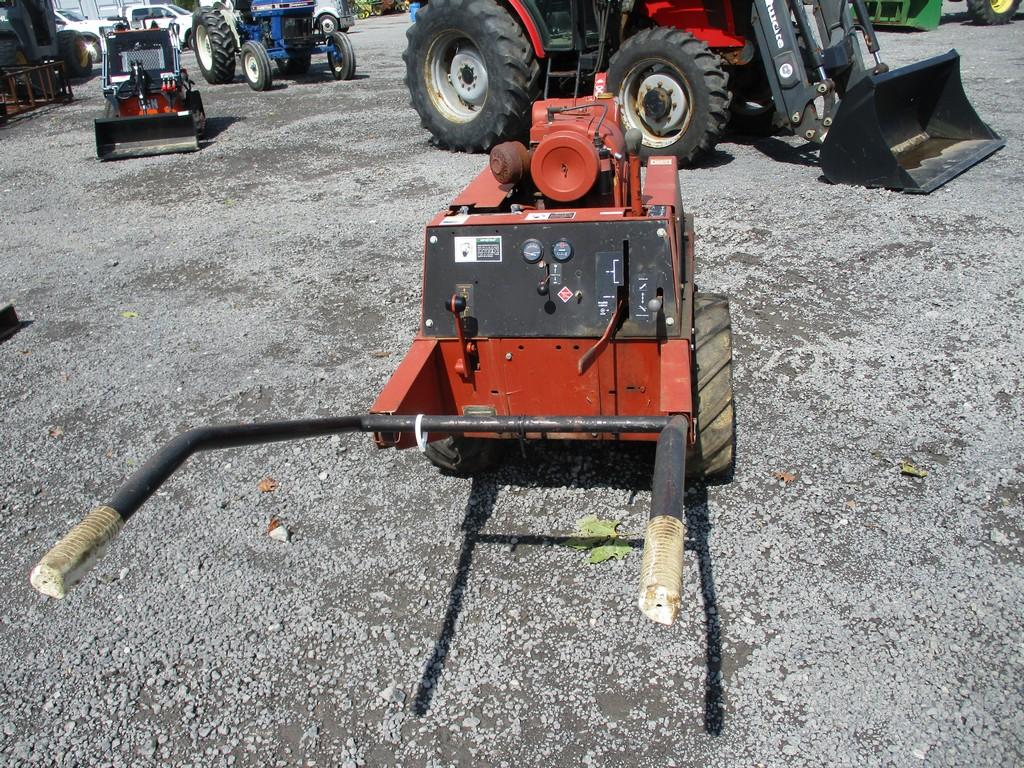 DITCH WITCH 1410 TRENCHER