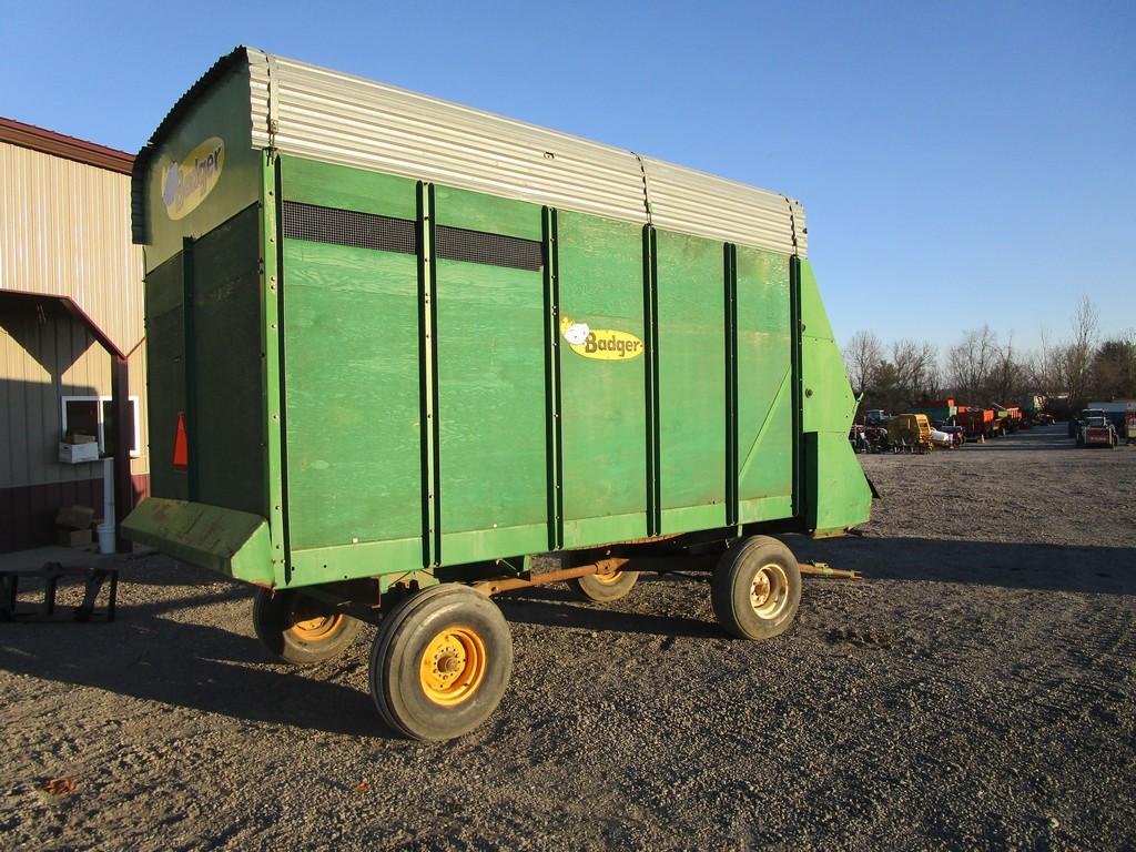 BADGER BN950 SILAGE WAGON