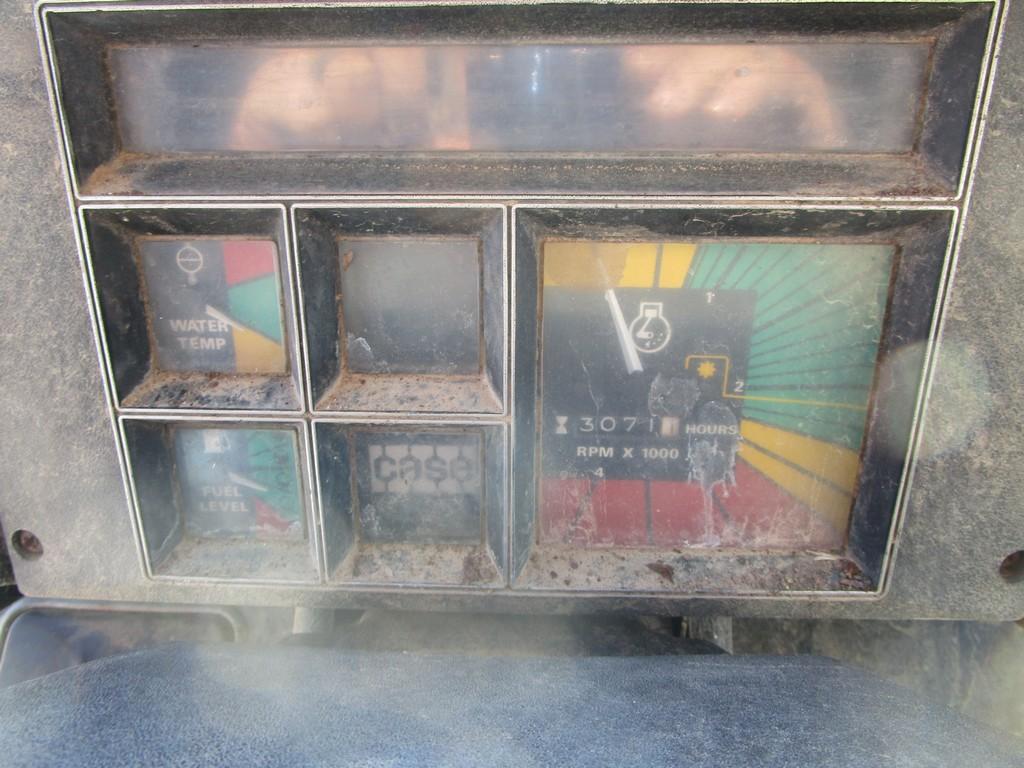 CASE 2390 TRACTOR CAB TRACTOR