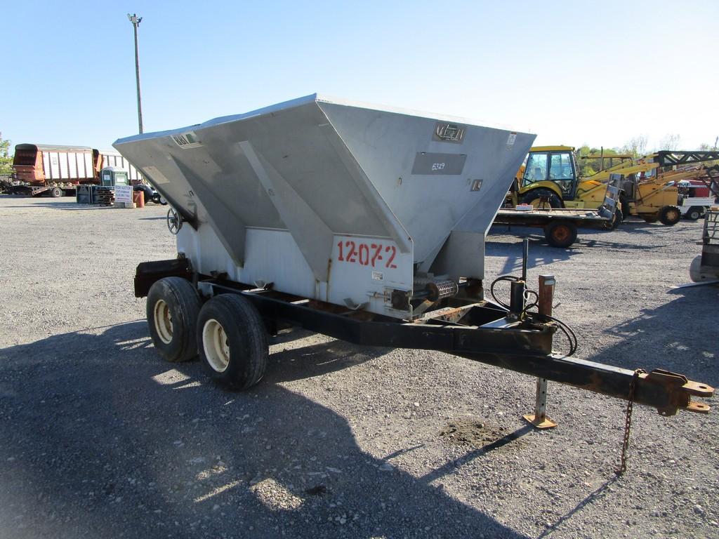 BBI FERTILIZER BUGGY