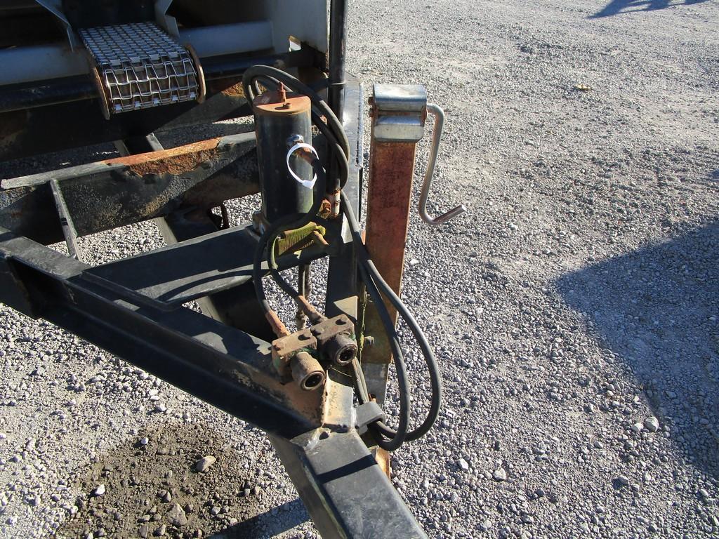 BBI FERTILIZER BUGGY