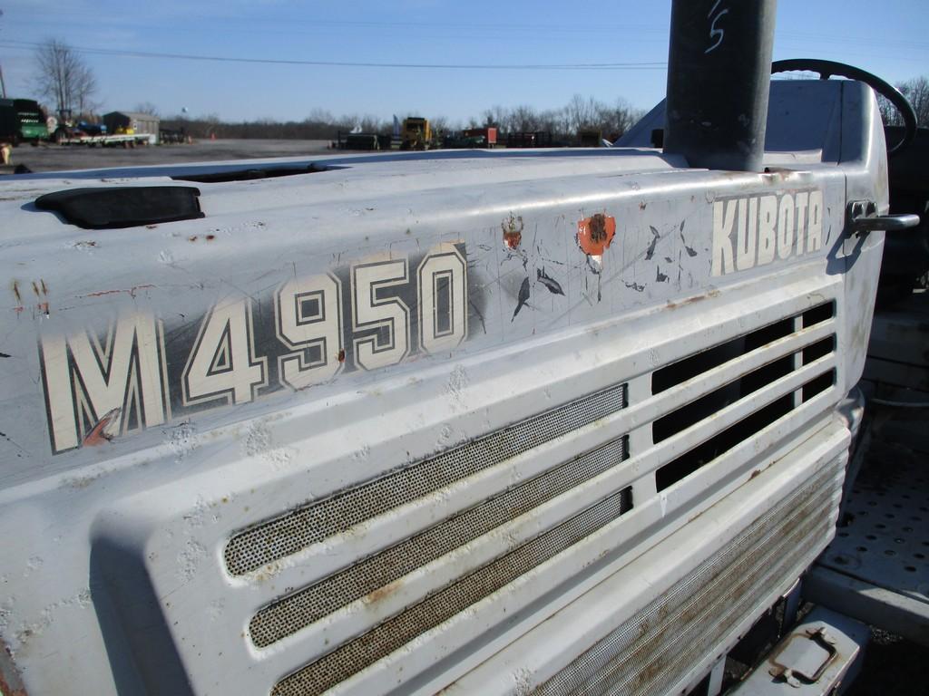KUBOTA M4950 TRACTOR