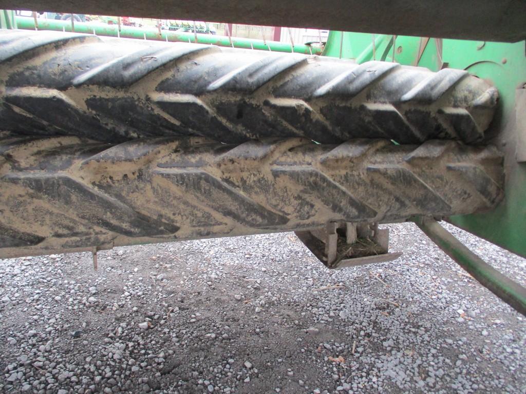 JOHN DEERE 820 MOCO HAYBINE