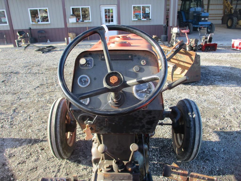 MASSEY FERGUSON 270 TRACTOR