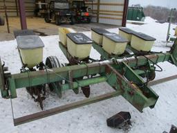 JOHN DEERE 7000 4 ROW PLANTER
