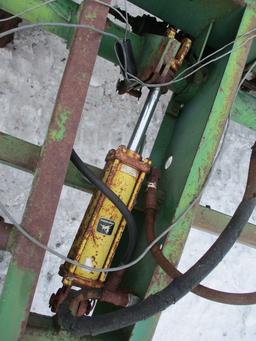 JOHN DEERE 7000 4 ROW PLANTER