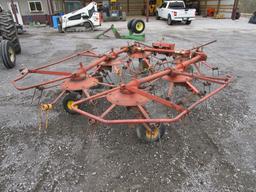 NEW HOLLAND 6 BASKET TEDDER