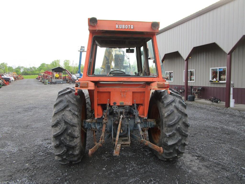 KUBOTA M4950DTF TRACTOR