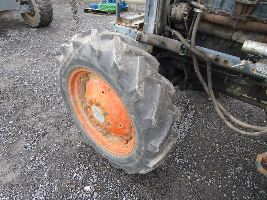 KUBOTA M4950DTF TRACTOR