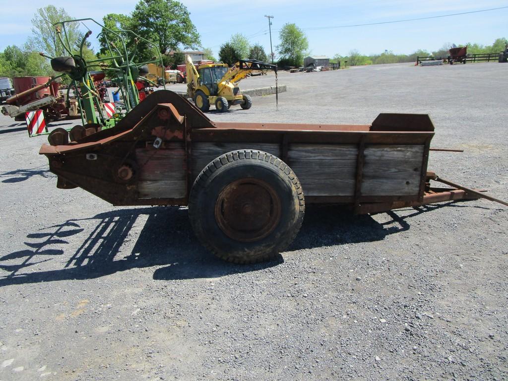 PTO DRIVE MANURE SPREADER