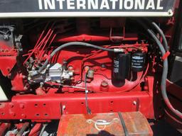 IH 1086 W DUALS