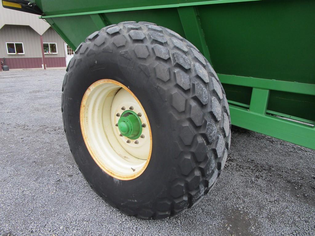 KILLBROS 1400 GRAIN CART