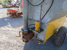 KNOEDLER FEED CART