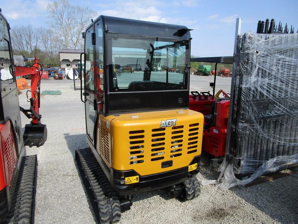 AGT QNT30 MINI EXCAVATOR