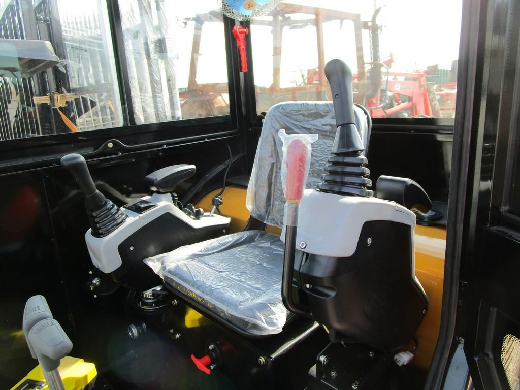 AGT QNT30 MINI EXCAVATOR