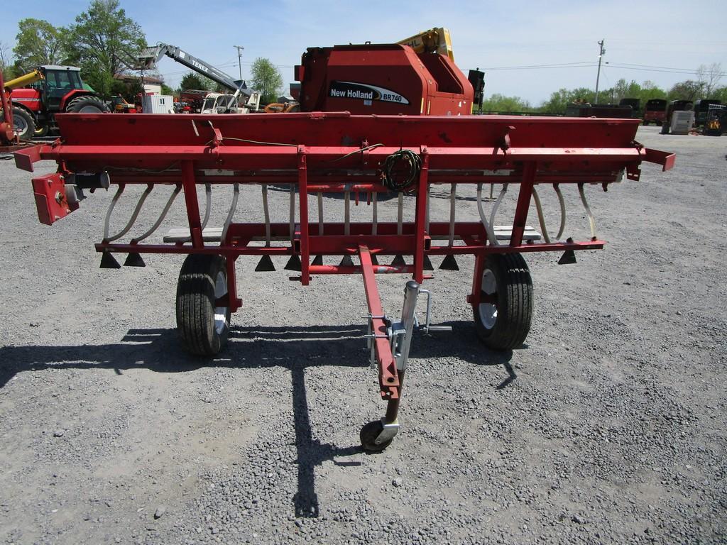 GANDY CUSTOM DROP SEEDER