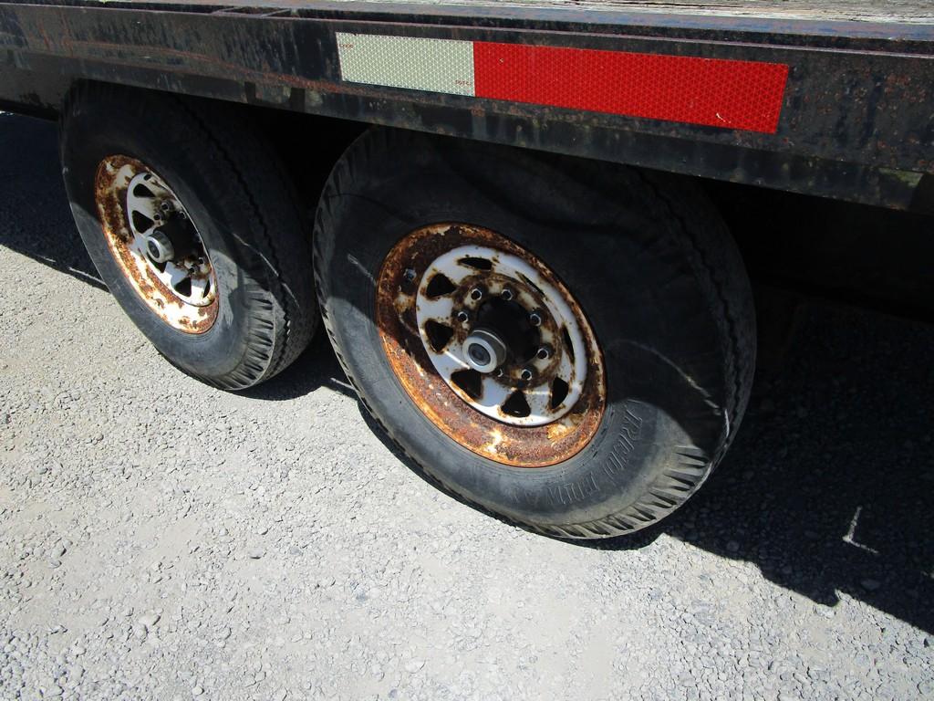 1992 MERRITT GOOSENECK TRAILER