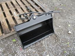 FUTURE 24" HYD TILT MINI X BUCKET